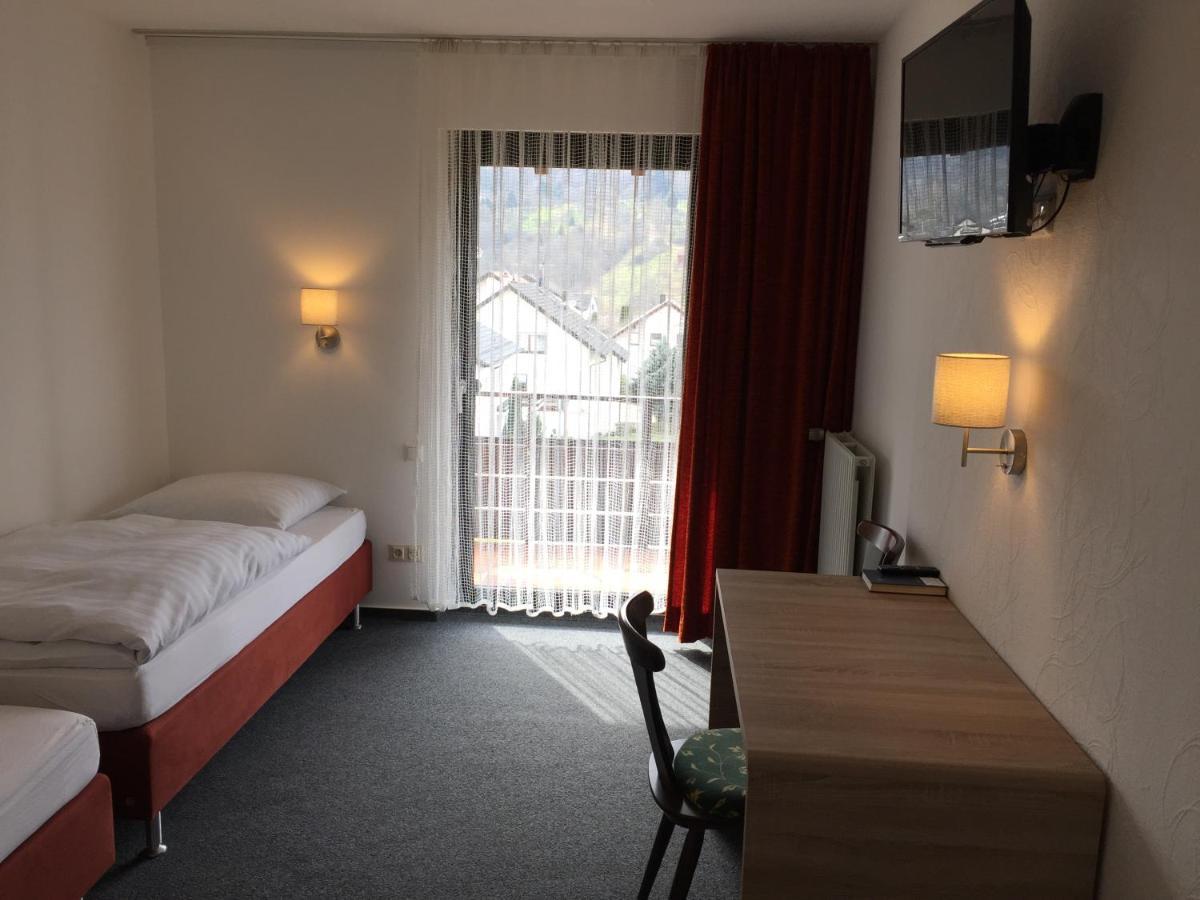 Gaestehaus Faessle Weinstadt Eksteriør bilde